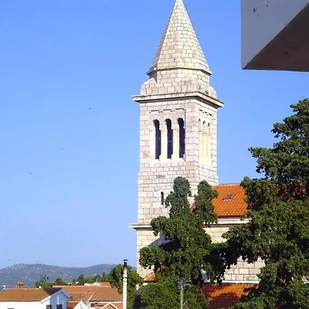 Apartment Vacation In With Terrace, Wifi, Washing Machine