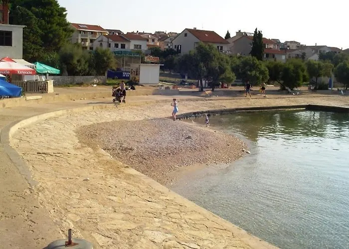 Vacation In With Terrace, Wifi, Washing Machine *